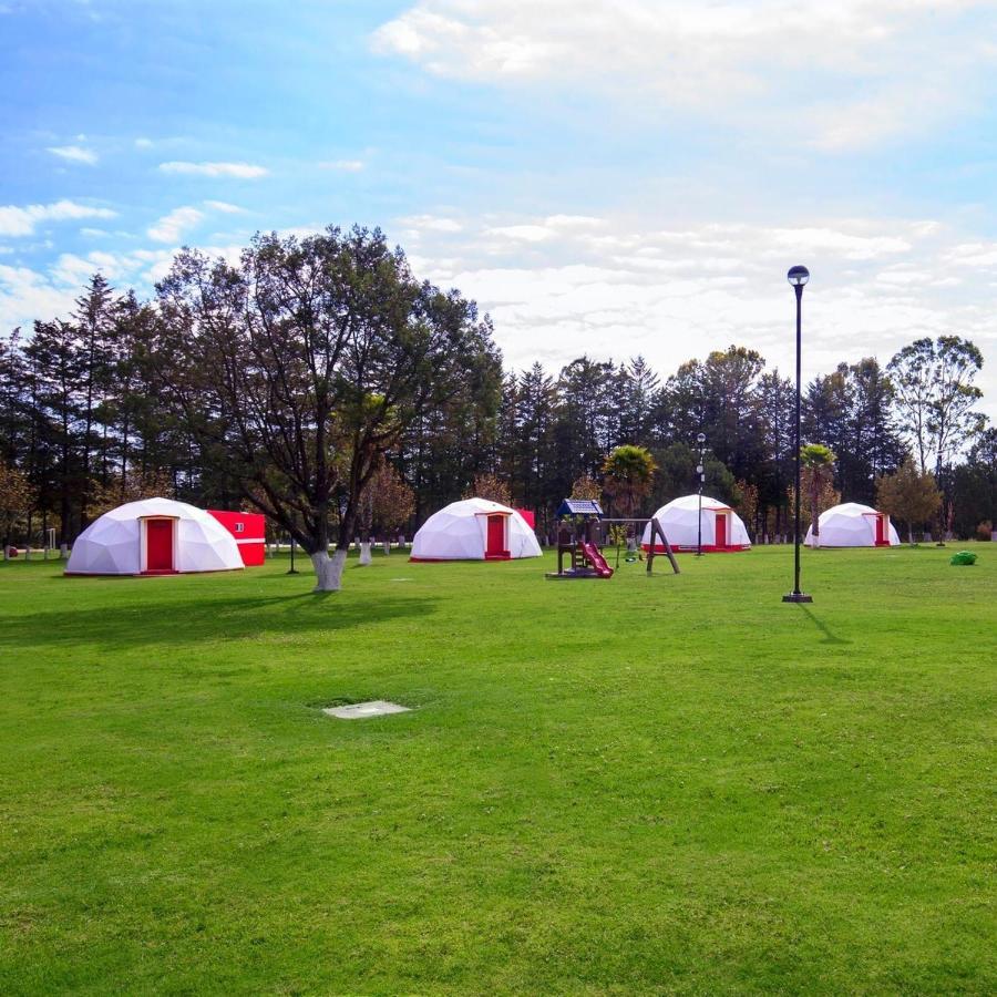 Hotel & Glamping Huasca Sierra Verde กูอัสกา เด โอกัมโป ภายนอก รูปภาพ
