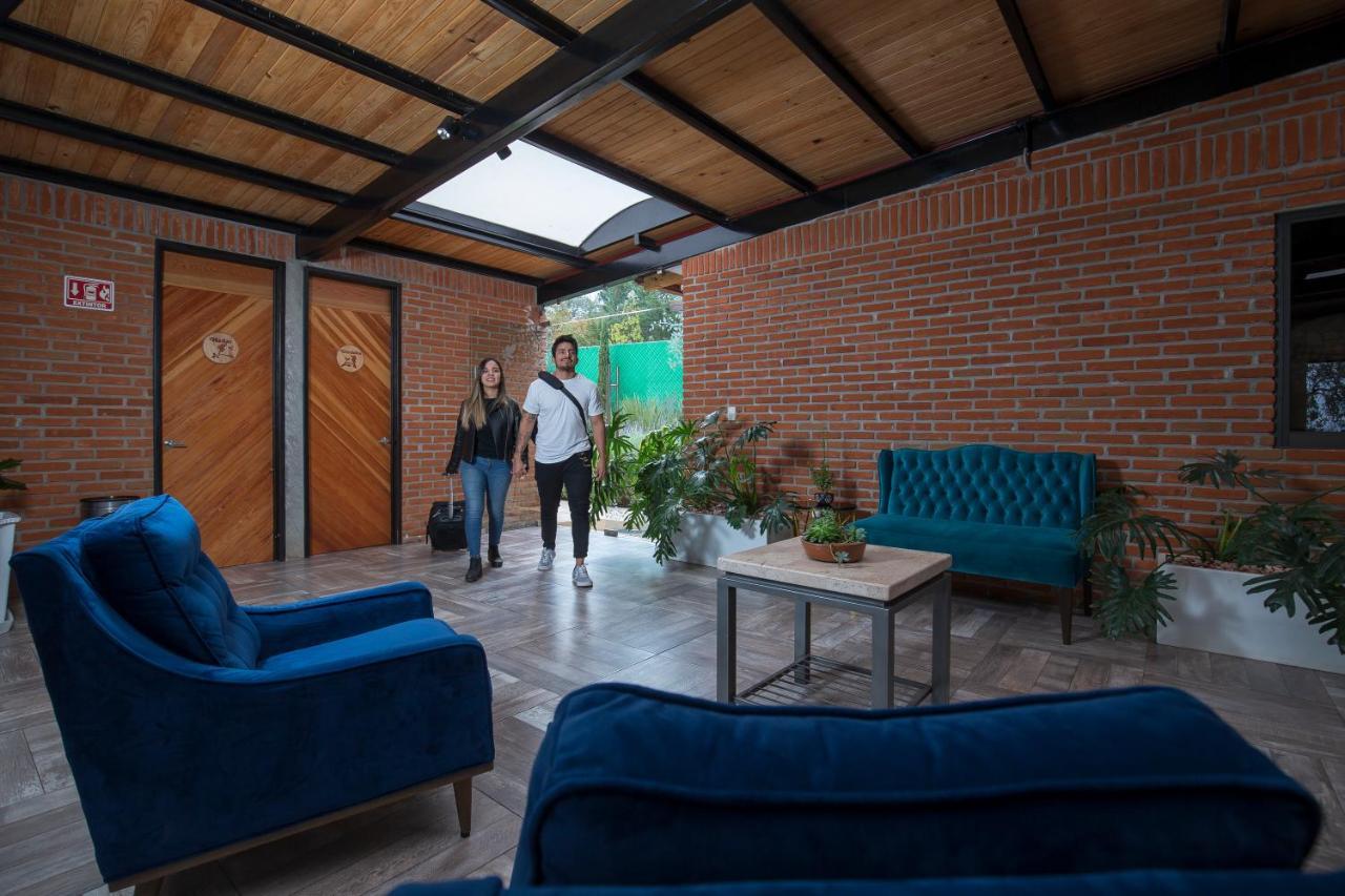 Hotel & Glamping Huasca Sierra Verde กูอัสกา เด โอกัมโป ภายนอก รูปภาพ
