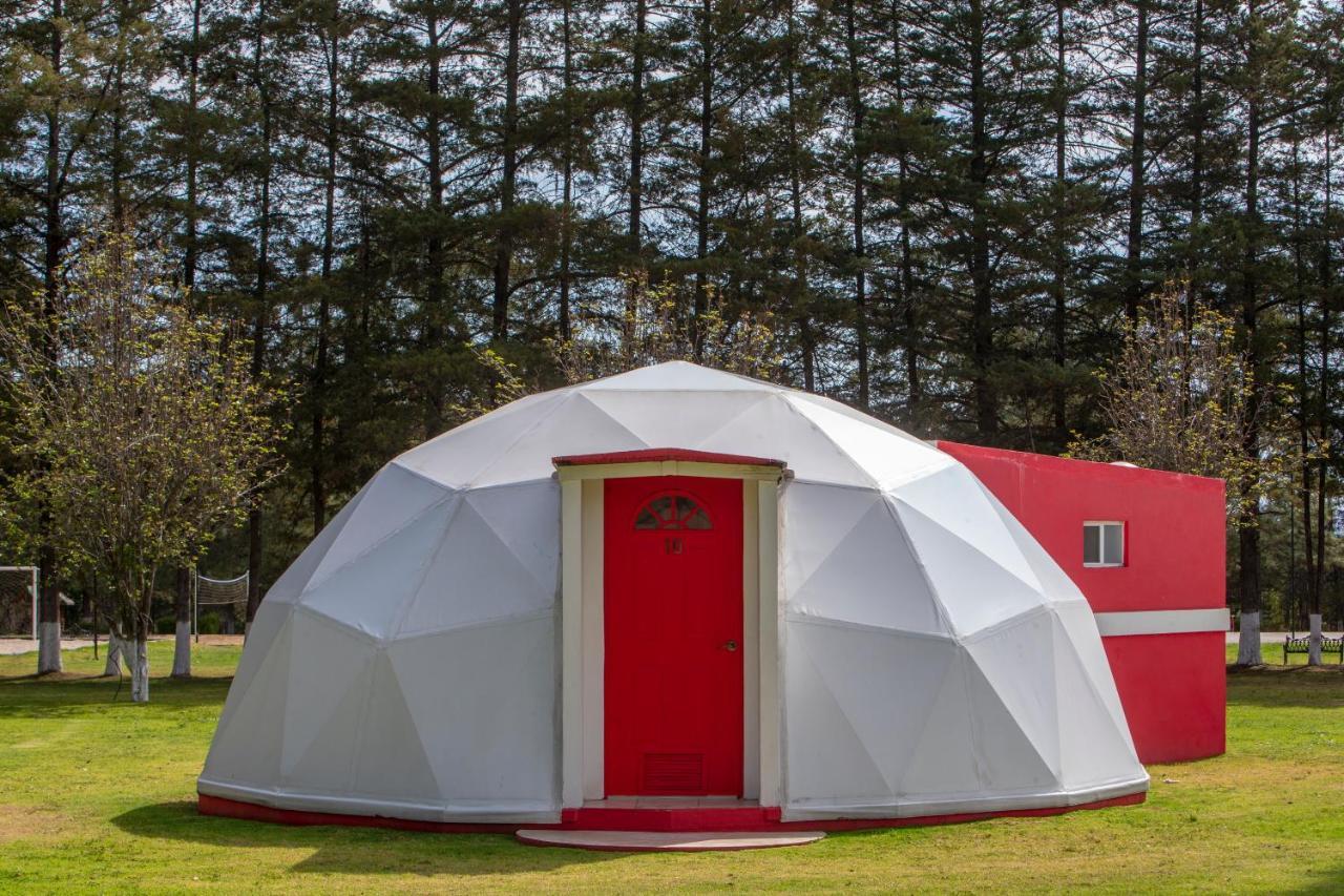 Hotel & Glamping Huasca Sierra Verde กูอัสกา เด โอกัมโป ภายนอก รูปภาพ