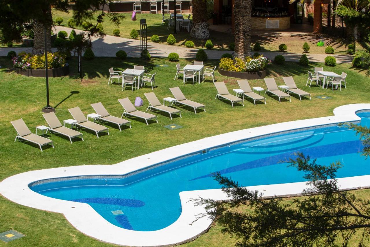 Hotel & Glamping Huasca Sierra Verde กูอัสกา เด โอกัมโป ภายนอก รูปภาพ