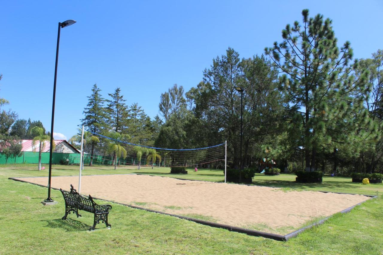 Hotel & Glamping Huasca Sierra Verde กูอัสกา เด โอกัมโป ภายนอก รูปภาพ